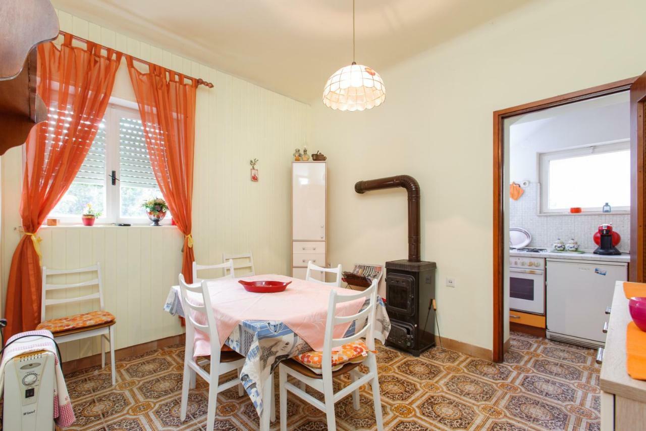 Apartment Dragana Kaštela Eksteriør bilde