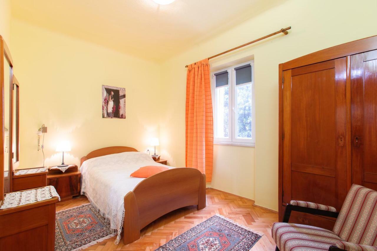 Apartment Dragana Kaštela Eksteriør bilde